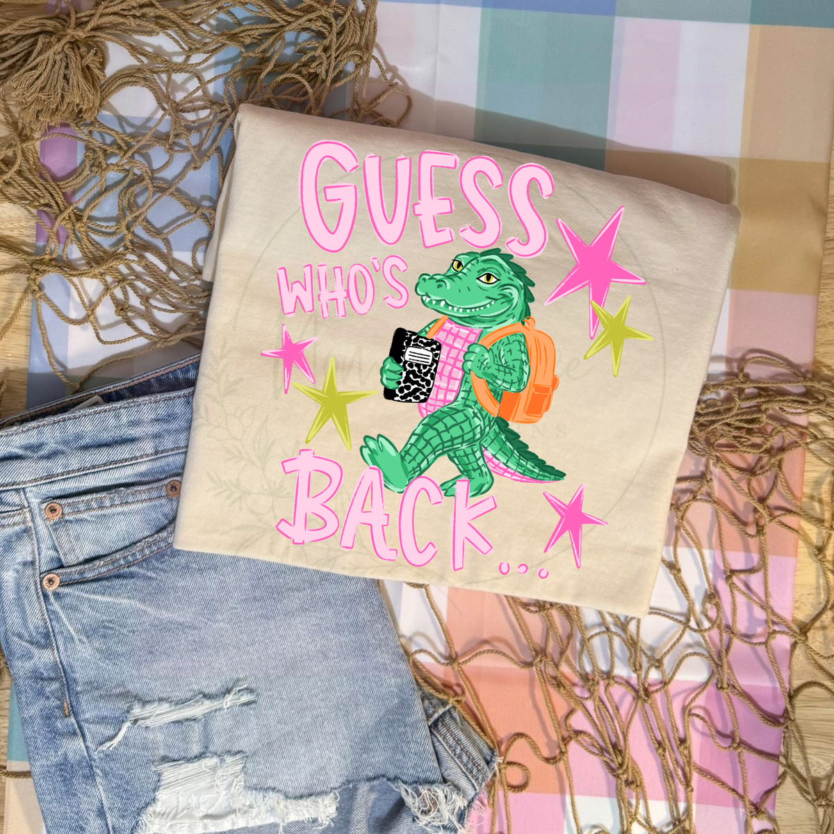 Guess who’s back FRONT AND BACK DESIGN short sleeve tee
