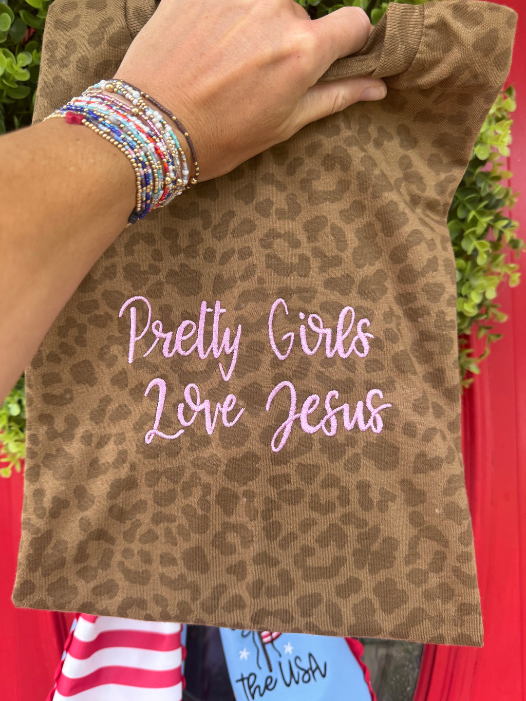Pretty girls love Jesus embroidered short sleeve shirt