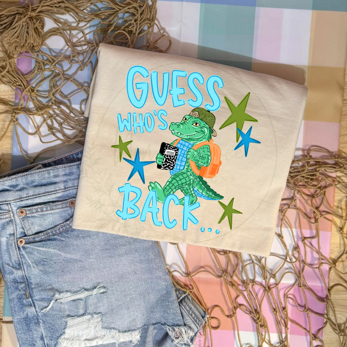 Guess who’s back FRONT AND BACK DESIGN short sleeve tee