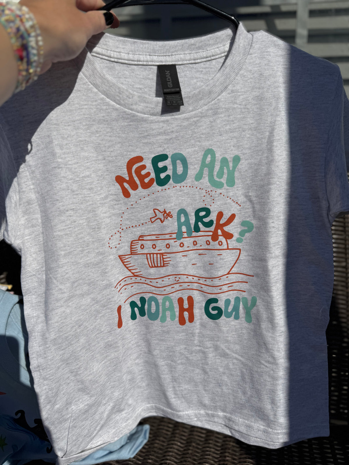 YOUTH Need an Ark? Short sleeve shirt