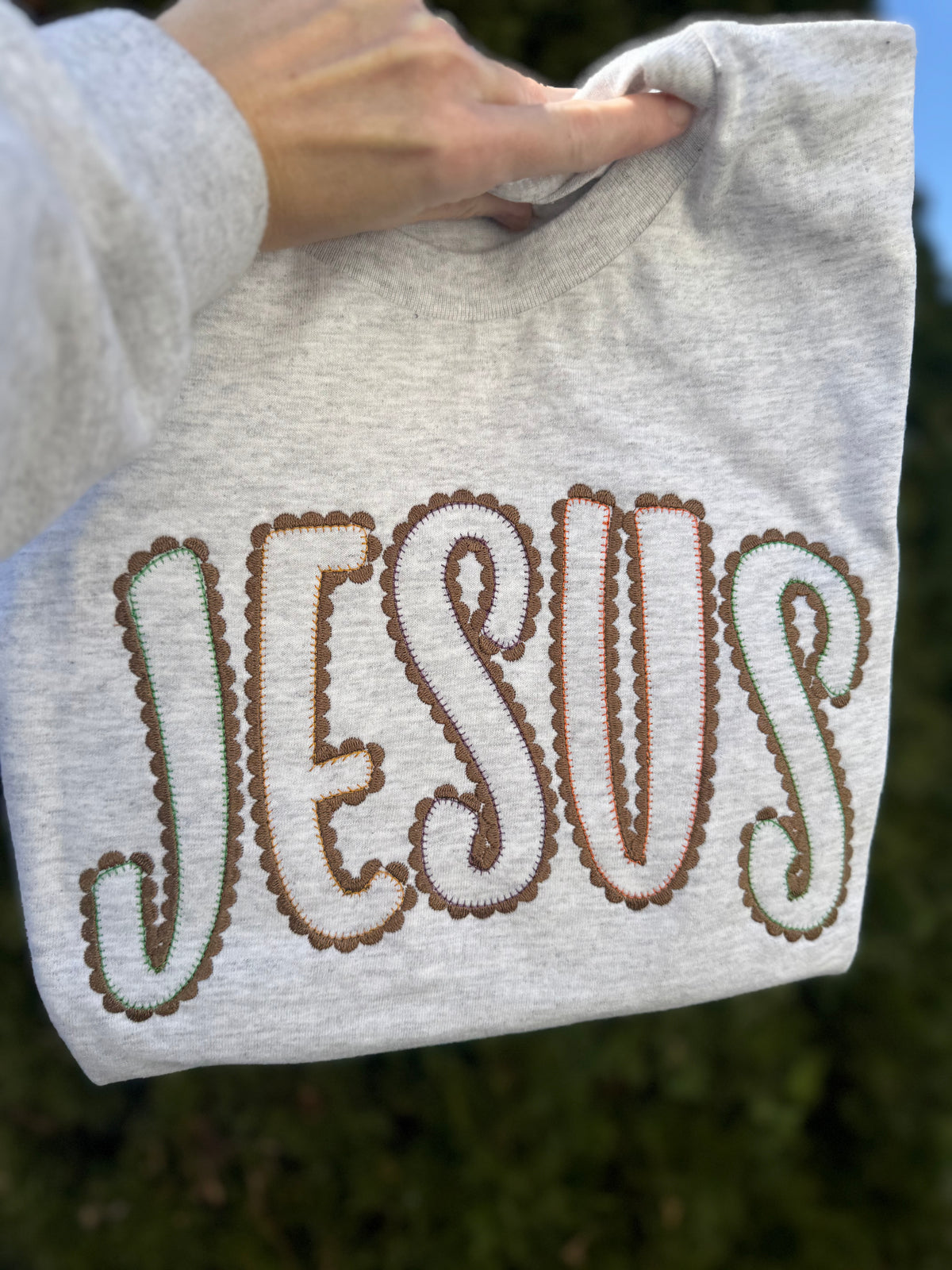 Jesus embroidered short sleeve shirt