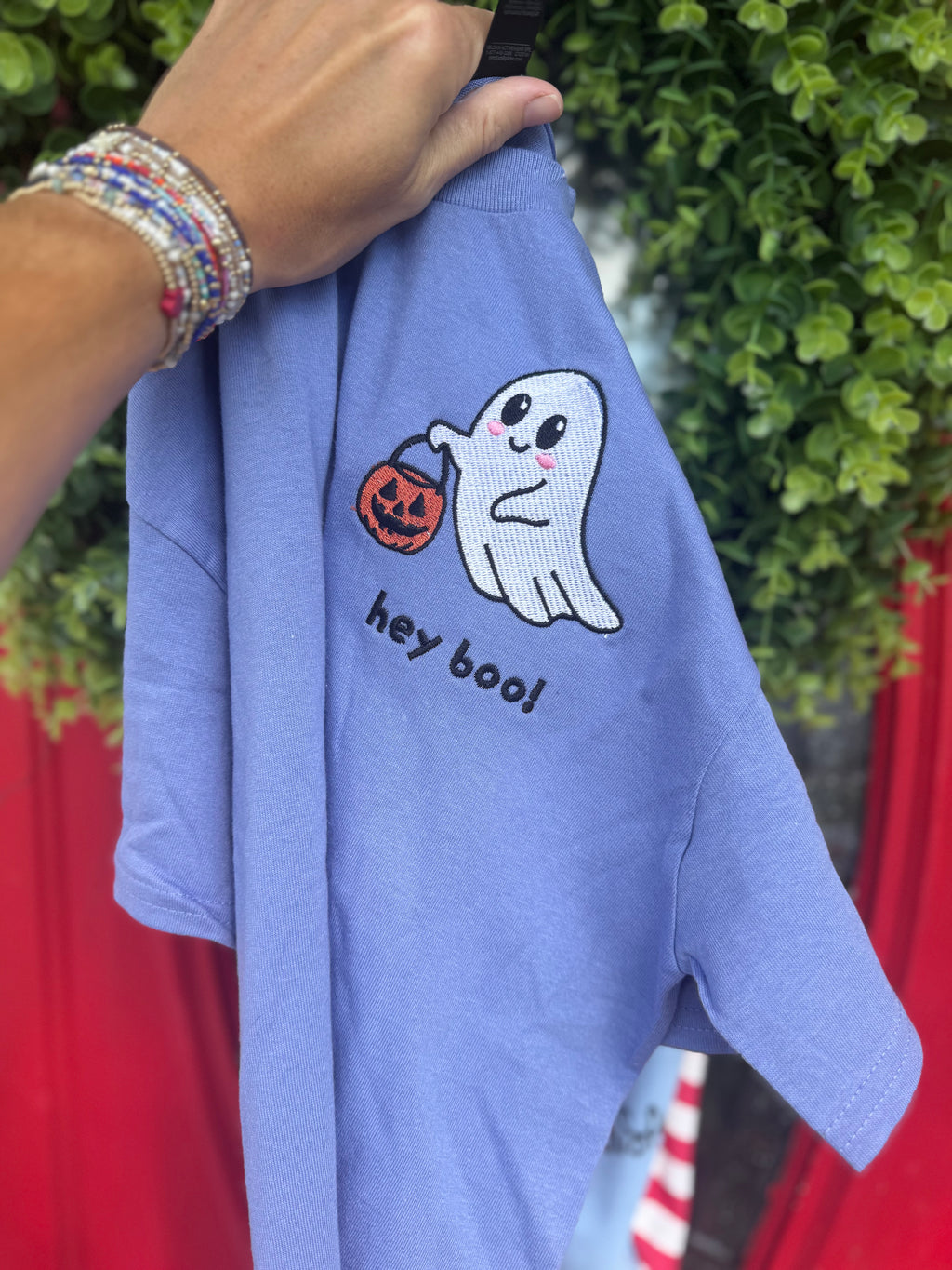 Hey boo ghost embroidered short sleeve shirt
