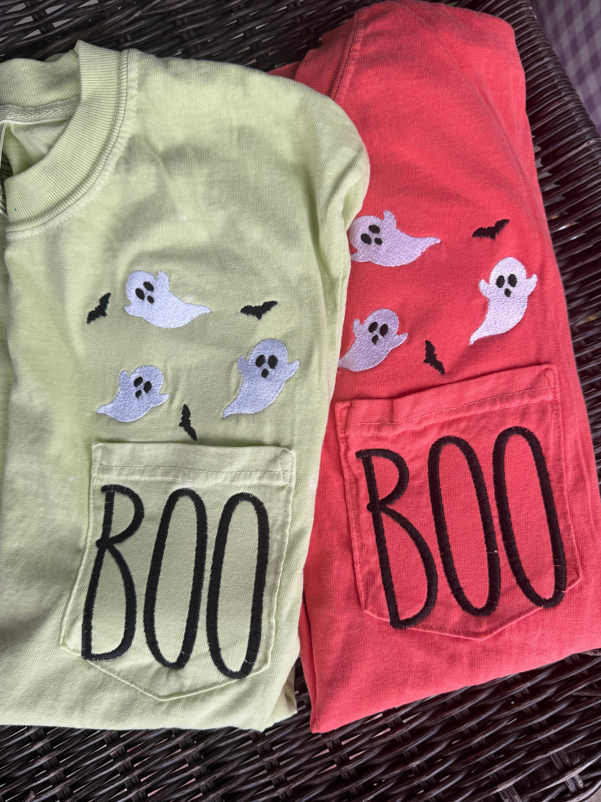 Boo Ghost and Bats embroidered short sleeve shirt