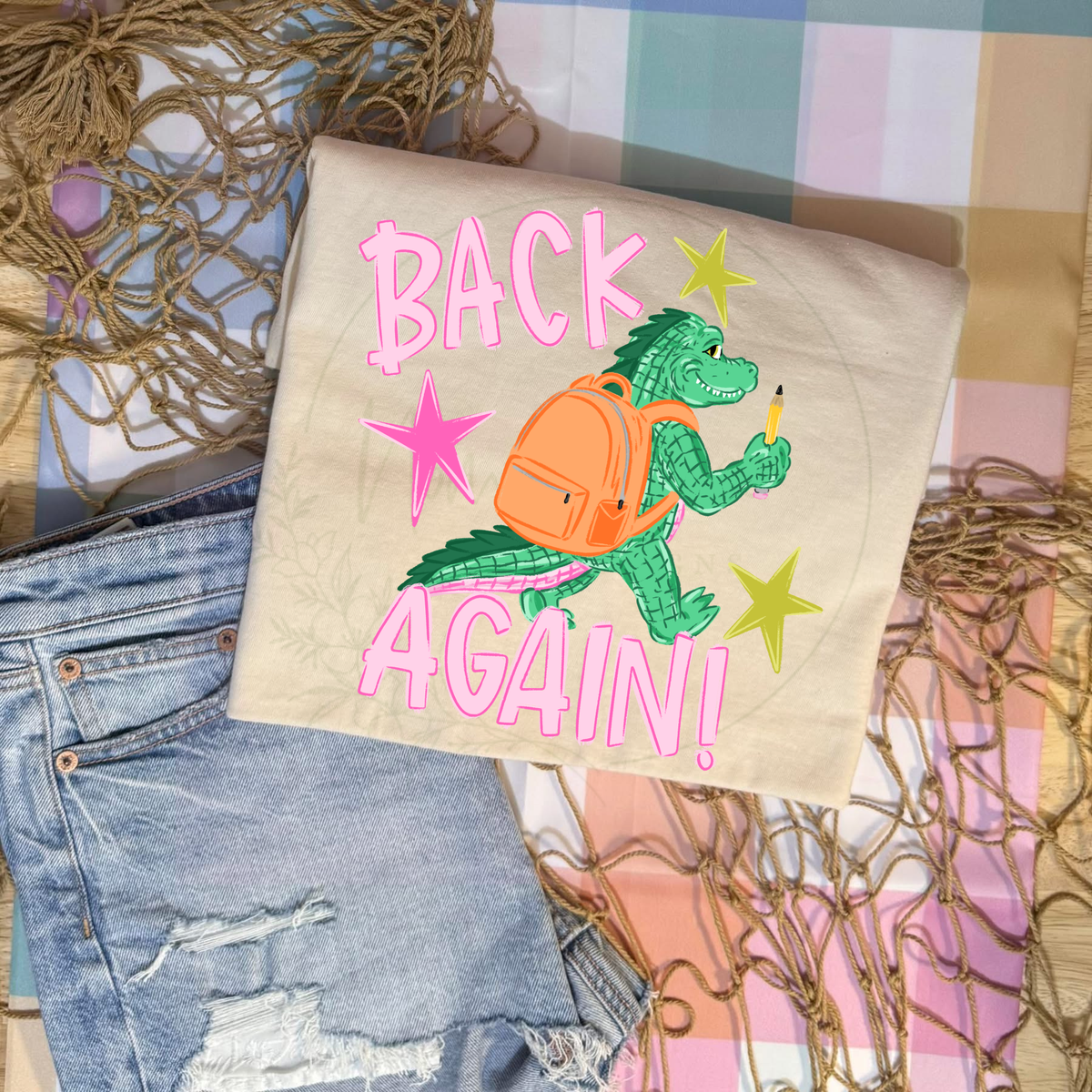 Guess who’s back FRONT AND BACK DESIGN short sleeve tee