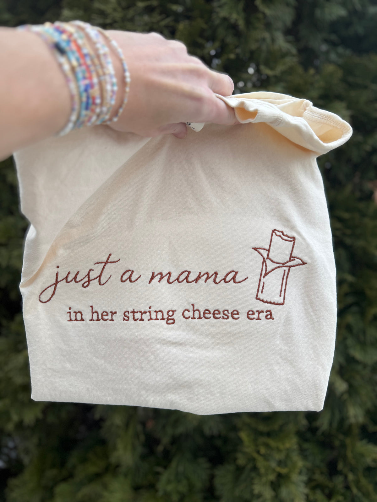 Just a mama in her string cheese era short sleeve shirt
