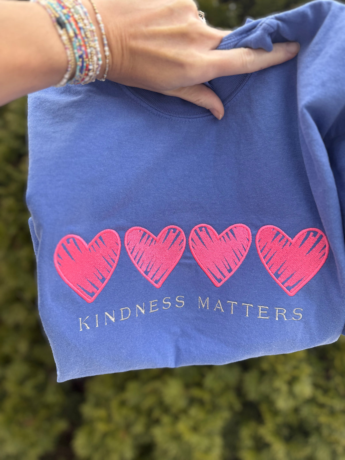Kindness matters Embroidered short sleeve shirt