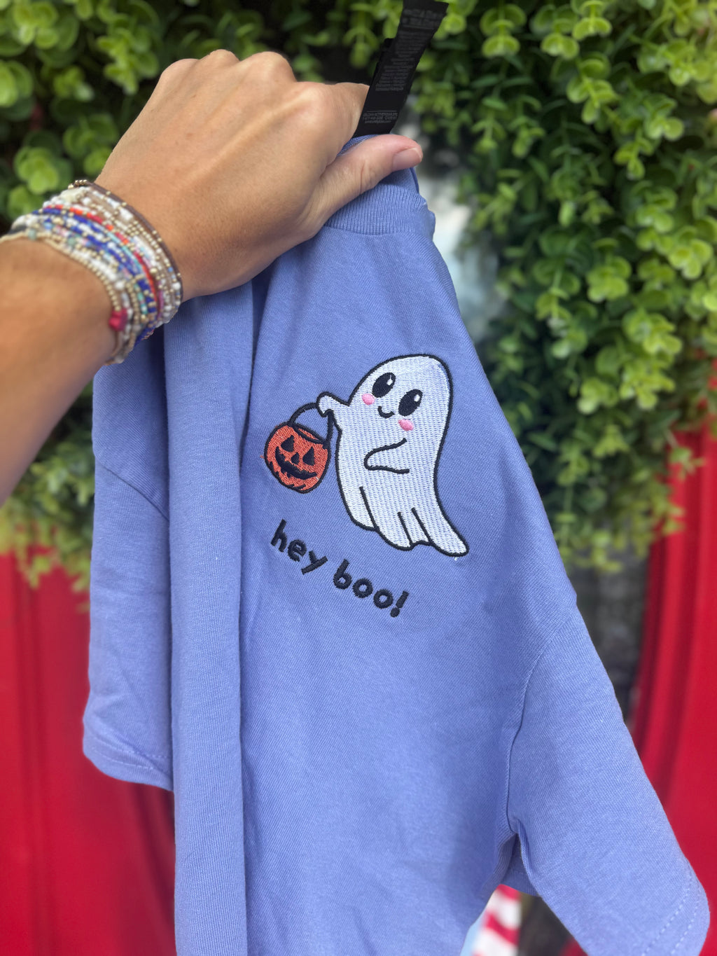Hey boo ghost embroidered short sleeve shirt